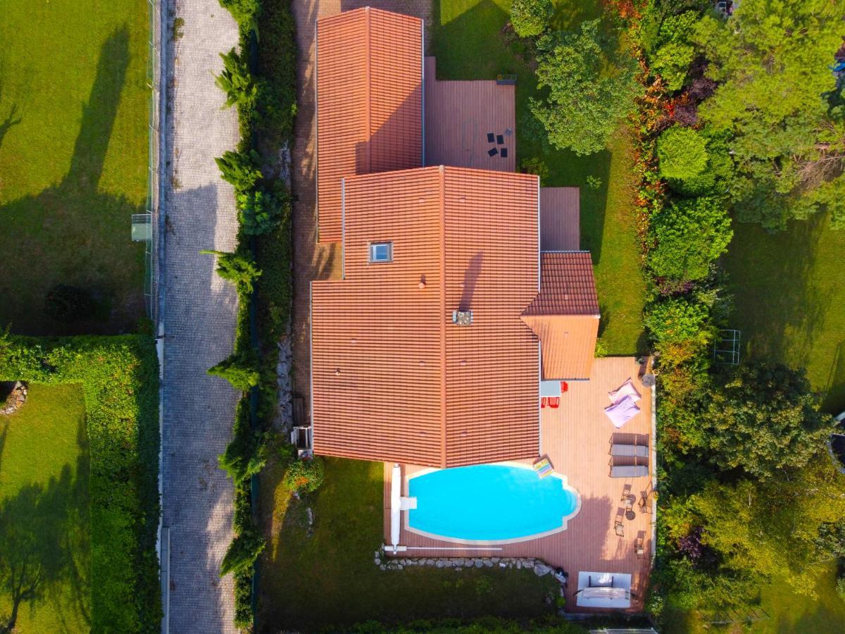 La Galante Villa Meylan Bagian luar foto